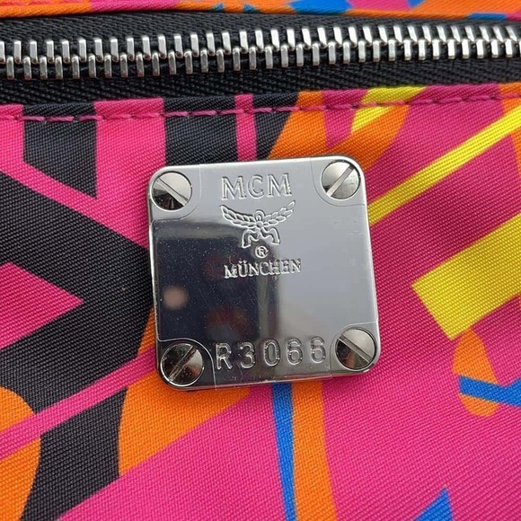 Mcm Waist Bag Logo Multicolor Black - Picture 8 of 10